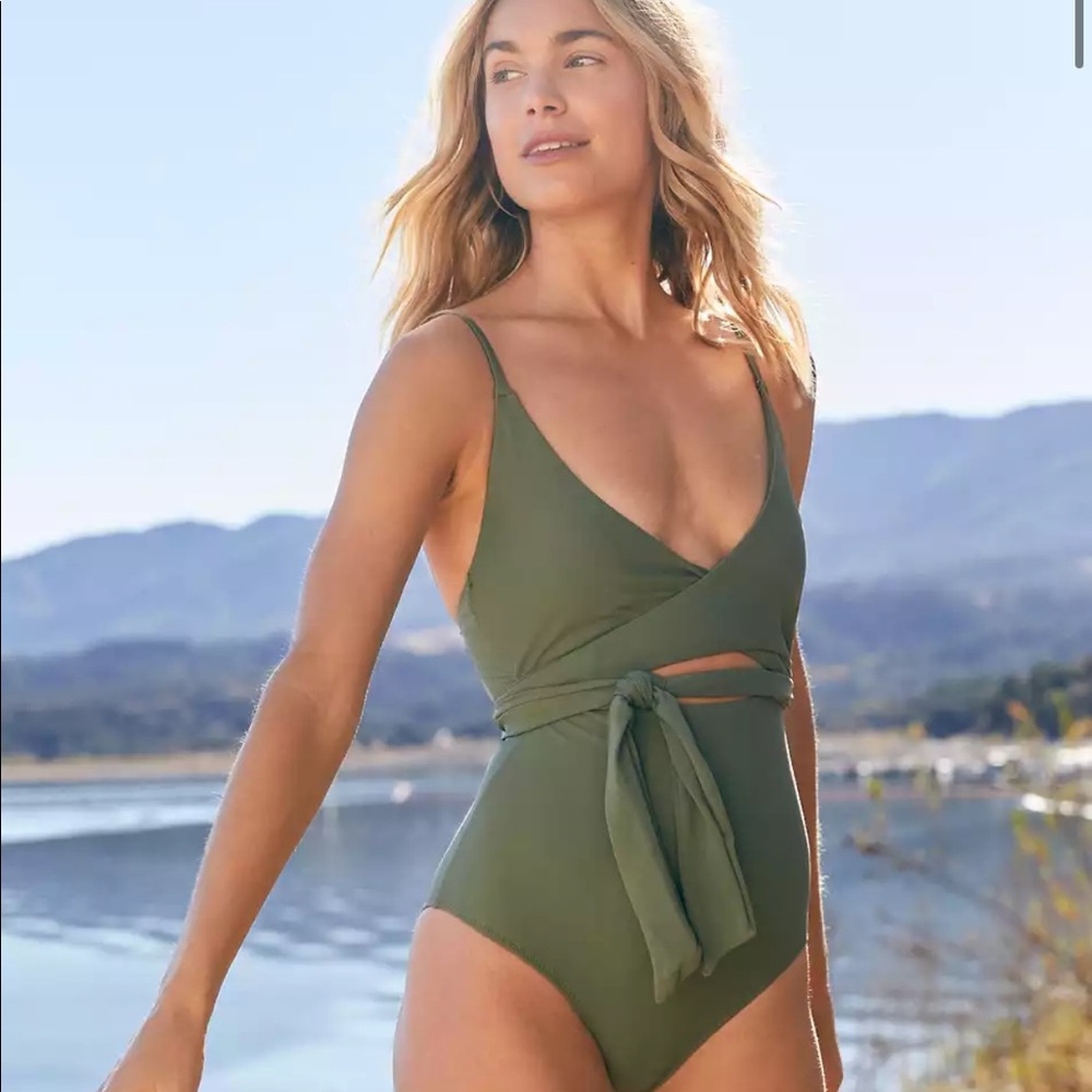Aerie - Wrap One Piece Swimsuit - Green - L NWT